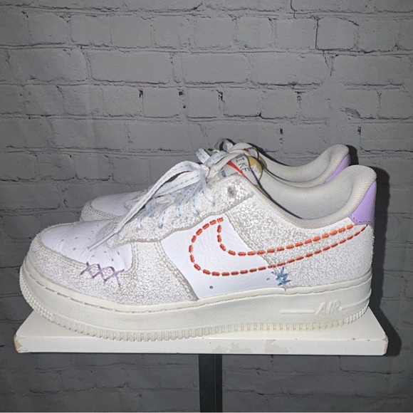 Nike Shoes - NIKE AIR FORCE 1 LOW 07 SE Stitched Sneakers Women’s‎ Size 7